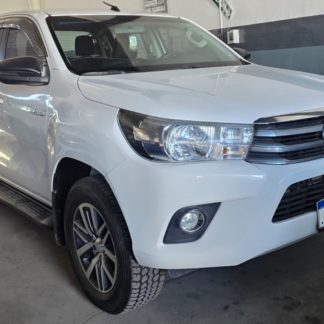 2018 - TOYOTA HILUX SR 2.4 4X2 MANUAL