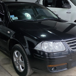 VW BORA TRENDLINE 2.0 2011
